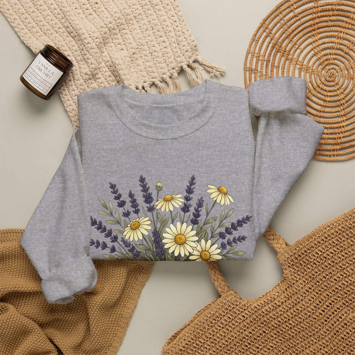 Flower Bunch Sweatshirt Moms Plants Gift Women Hand Drawn Sweatshirt Bouquet Sweatshirt Mother Fan Illustrated Sweatshirt Botanical Graphic Sketch Daisy Bloom