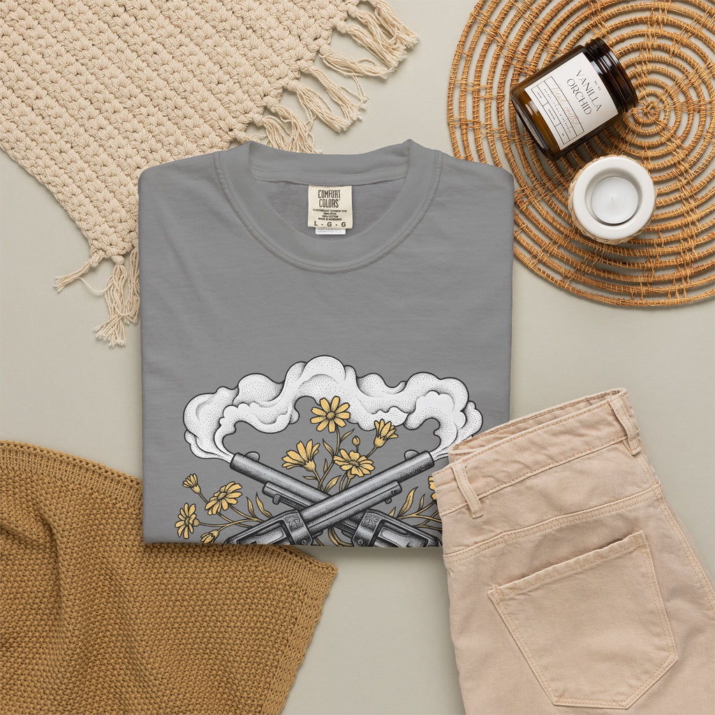 Crossed Guns T-Shirt Cowgirl Country Gift Women Neo Traditional T-Shirt Pistols T-Shirt Cowboy Fan Gunslinger T-Shirt Rural Graphic Rustic Field