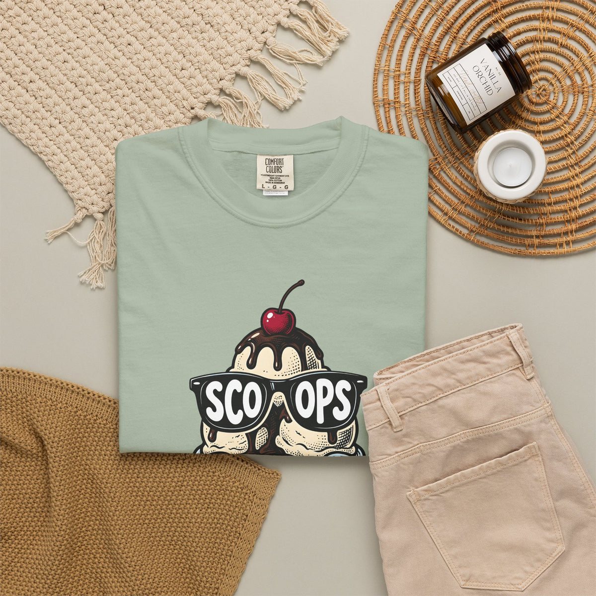 Ice Cream Cone T-Shirt Desserts Cuisine Gift Women Comic T-Shirt Ice Cream T-Shirt Sweets Fan Cartoon T-Shirt Food Graphic Vintage Shades T-Shirt