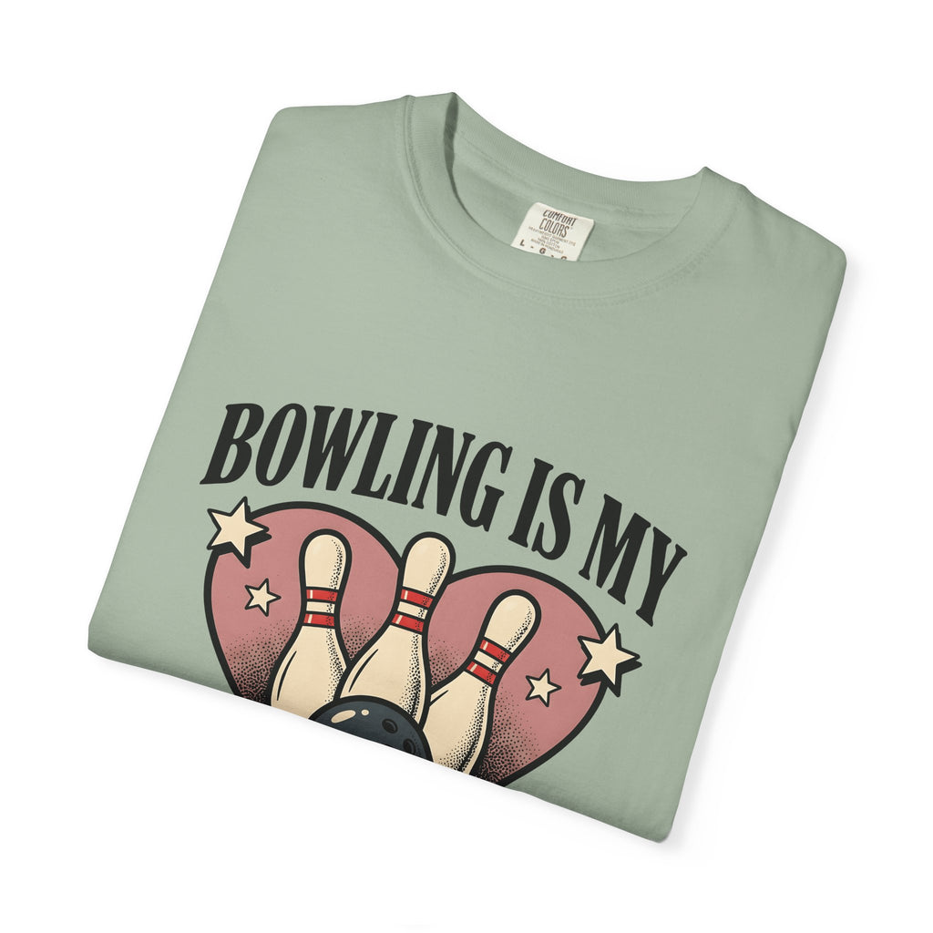 Bowling Pins Ball T-Shirt Bowling Humor Gift Women Vintage T-Shirt Bowling Ball T-Shirt Bowler Fan Distressed T-Shirt Funny Graphic Retro Heart