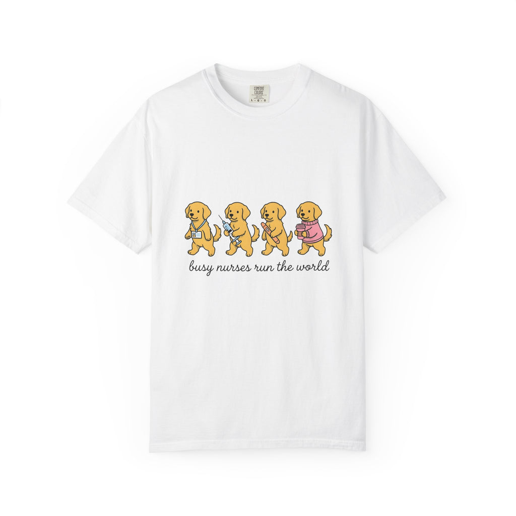 Golden Retriever Dog T-Shirt Nurses Animal Gift Women Cartoon T-Shirt Retriever T-Shirt Nurse Enthusiast Caricature T-Shirt Pet Graphic Doodle