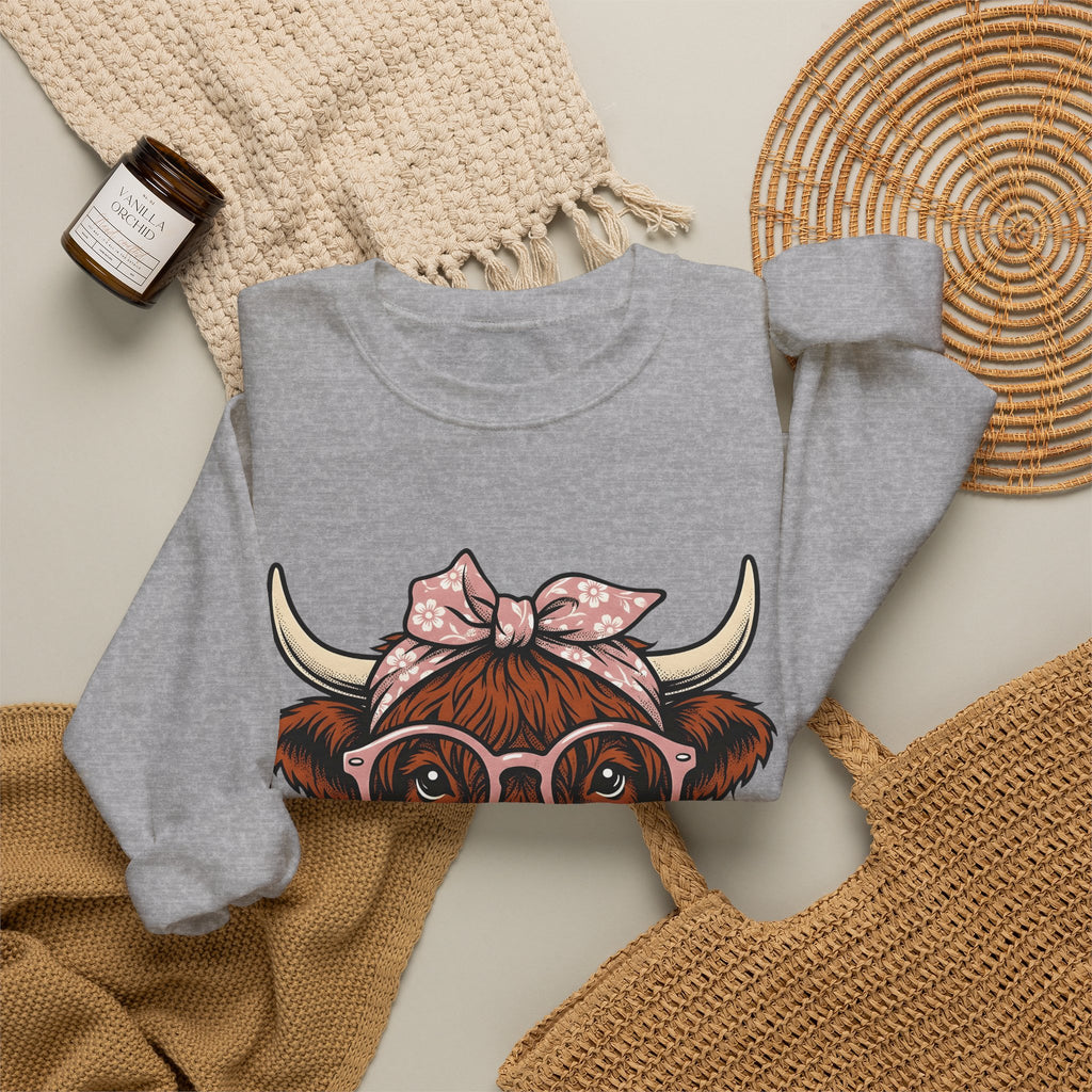 Hairy Cow Sweatshirt Highland Cow Pet Gift Women Sketch Sweatshirt Furry Cow Sweatshirt Highland Cattle Fan Drawing Graphic Sweatshirt Cartoon Shades Sweatshirt