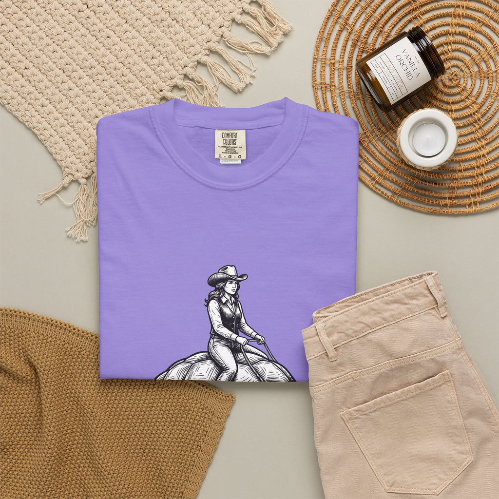 Cowgirl Riding Tortoise T-Shirt Cowgirl Western Gift Women Vintage T-Shirt Cowgirl Riding Turtle T-Shirt Rodeo Fan Retro T-Shirt Western Design