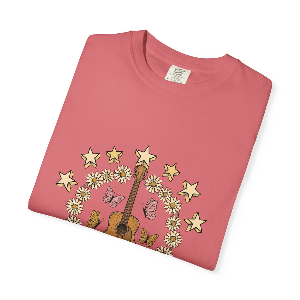 Acoustic Guitar T-Shirt Cowgirl Music Gift Women Boho T-Shirt Guitar T-Shirt Cowboy Fan Boho Chic T-Shirt Melody Graphic Vintage Daisies T-Shirt