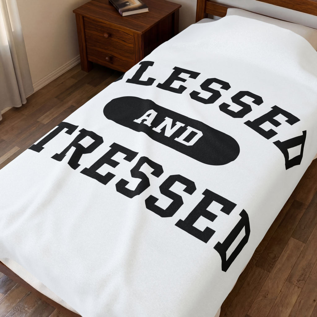 Bold Lettering Design Blanket Moms Household Gift Women Simple Blanket Typography T-Sh