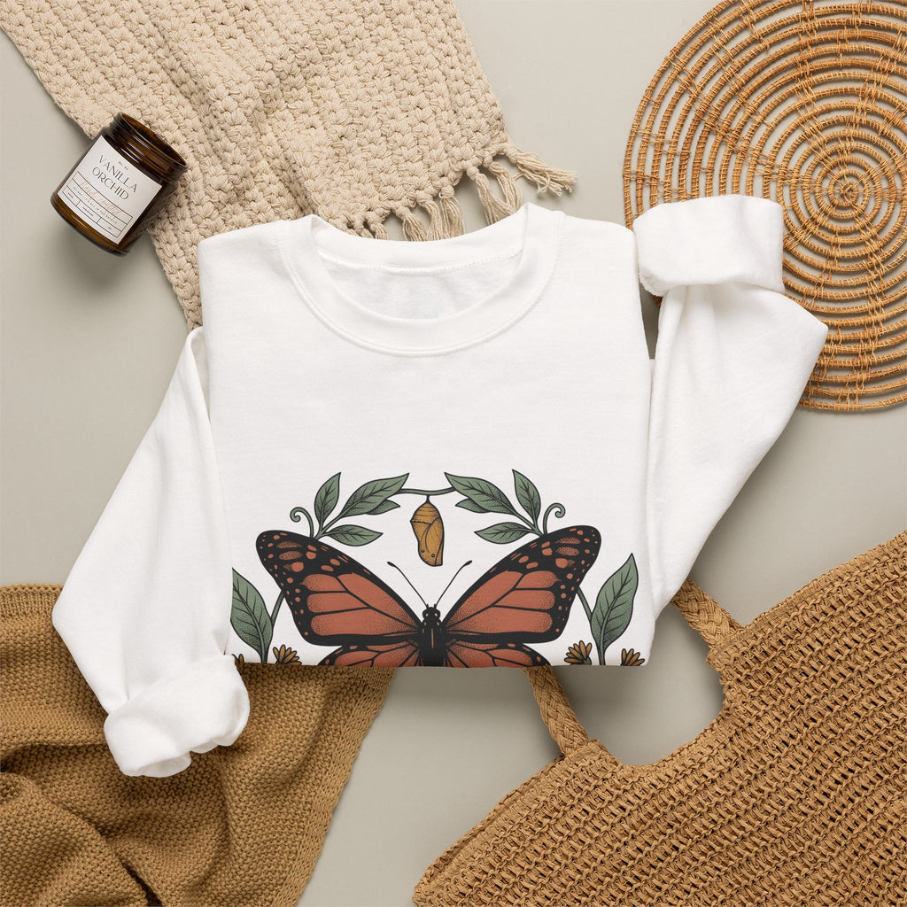 Monarch Moth Butterfly Outdoors Gift Floral Moth Butterfly Fan Botanical Nature Retro Meadow Sweatshirt