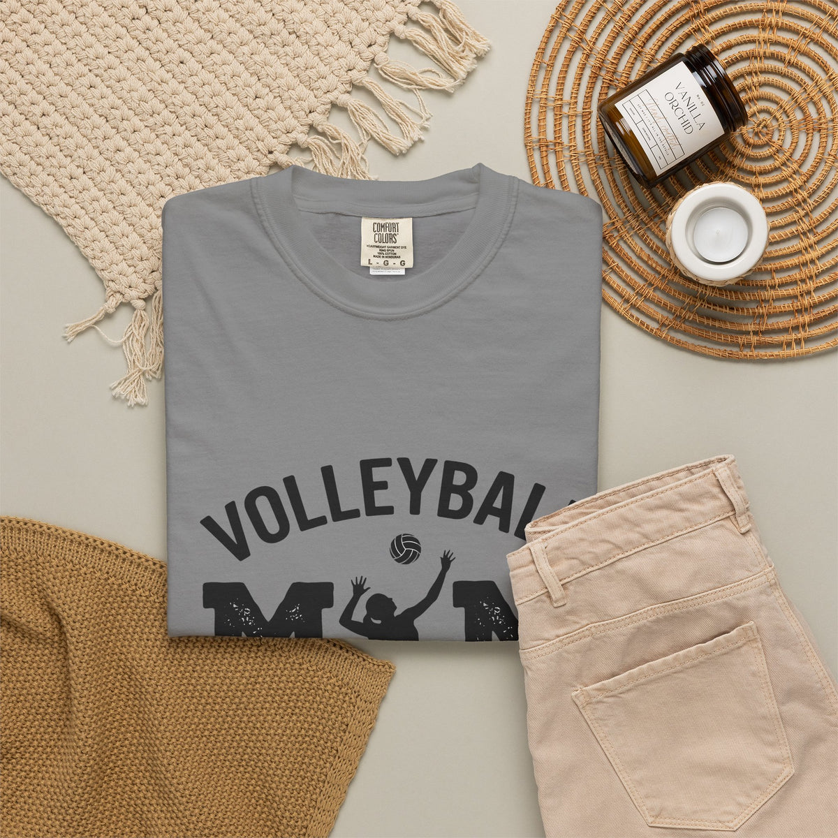Volleyball Player T-Shirt Volleyball Mom Sports Gift Women Silhouette T-Shirt Volleyballer T-Shirt Volleyball Fan Silhouetted T-Shirt Athletic