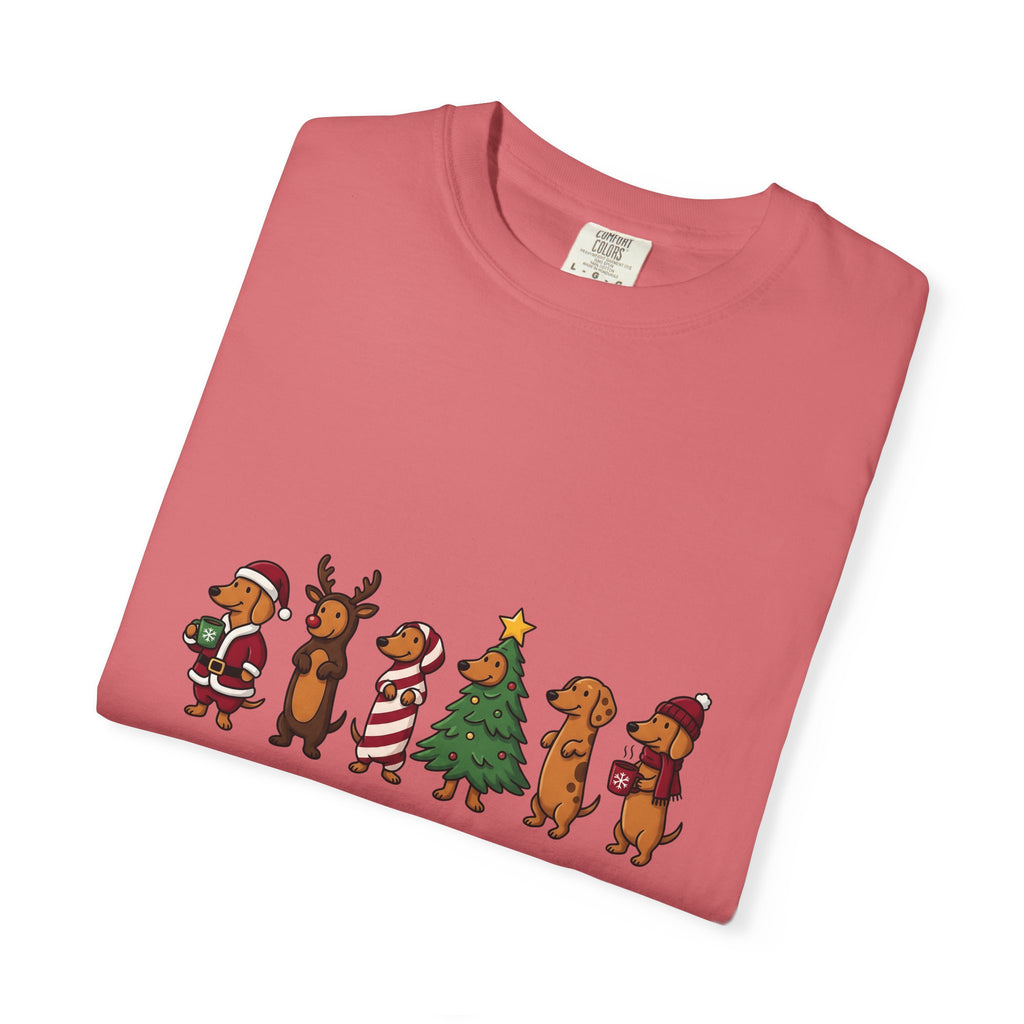 Dachshund Puppy T-Shirt Christmas Pet Gift Women Comic T-Shirt Wiener Dog T-Shirt Xmas Fan Cartoon T-Shirt Animal Graphic Sketch Festive Outfit