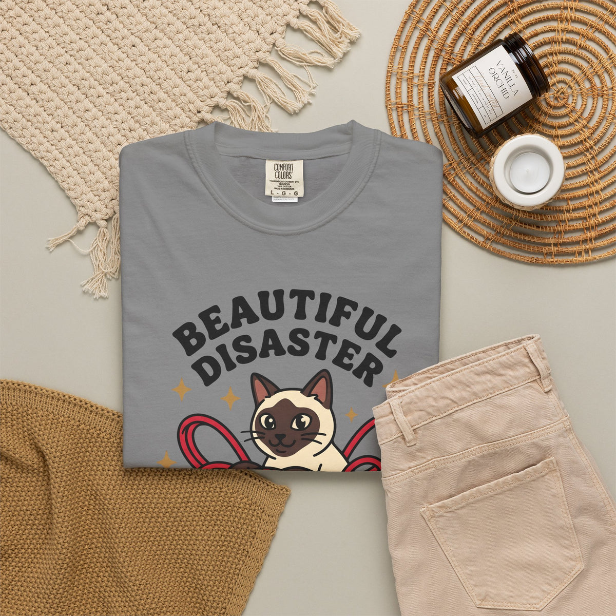 Siamese Kitten T-Shirt Cat Pet Gift Women Comic T-Shirt Kitten T-Shirt Cat Fan Cartoon T-Shirt Animal Graphic Vintage Wool Ball T-Shirt