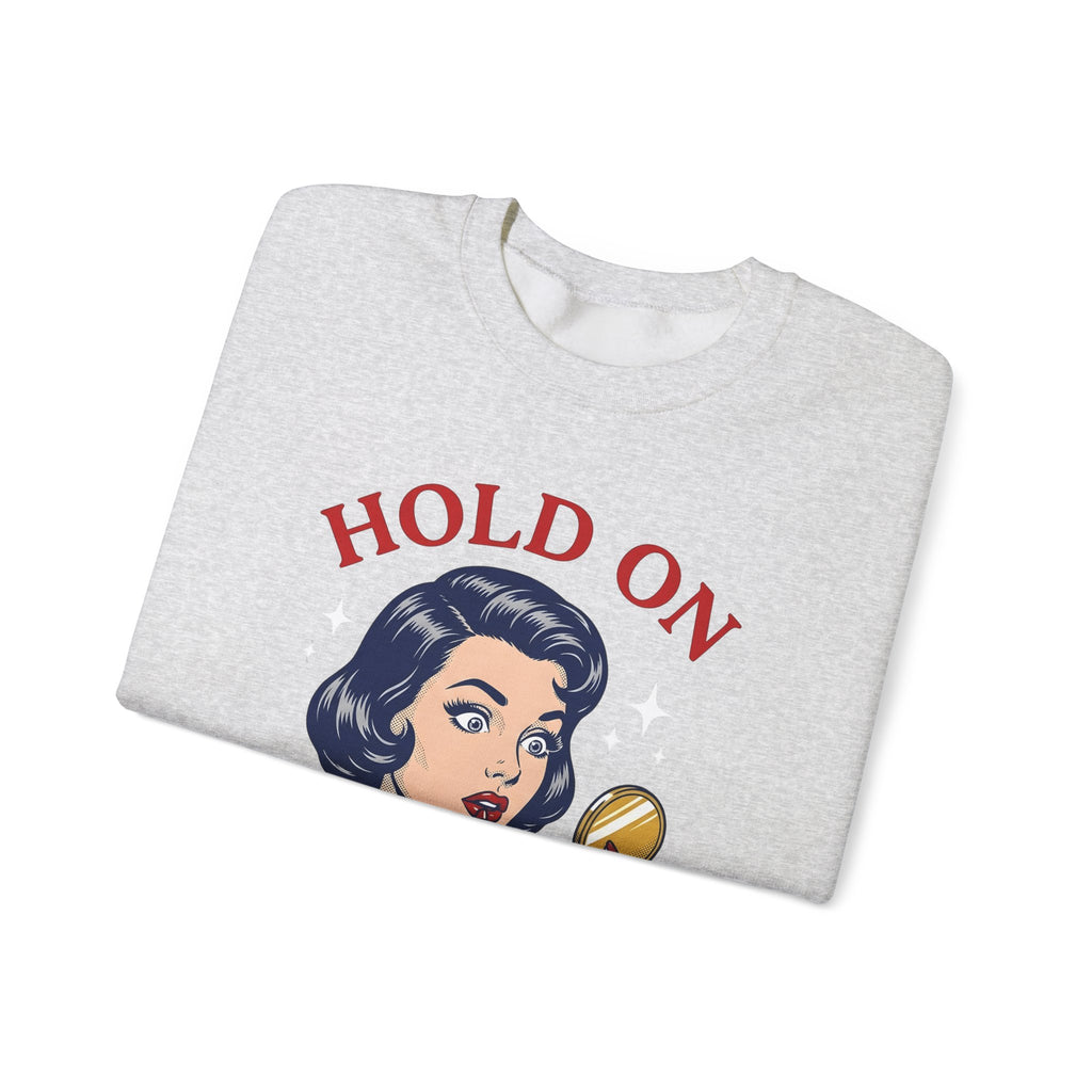 Vintage Woman Mirror Funny Humor Gift Retro Antique Lady Comedy Fan Vintage Pop Sweatshirt