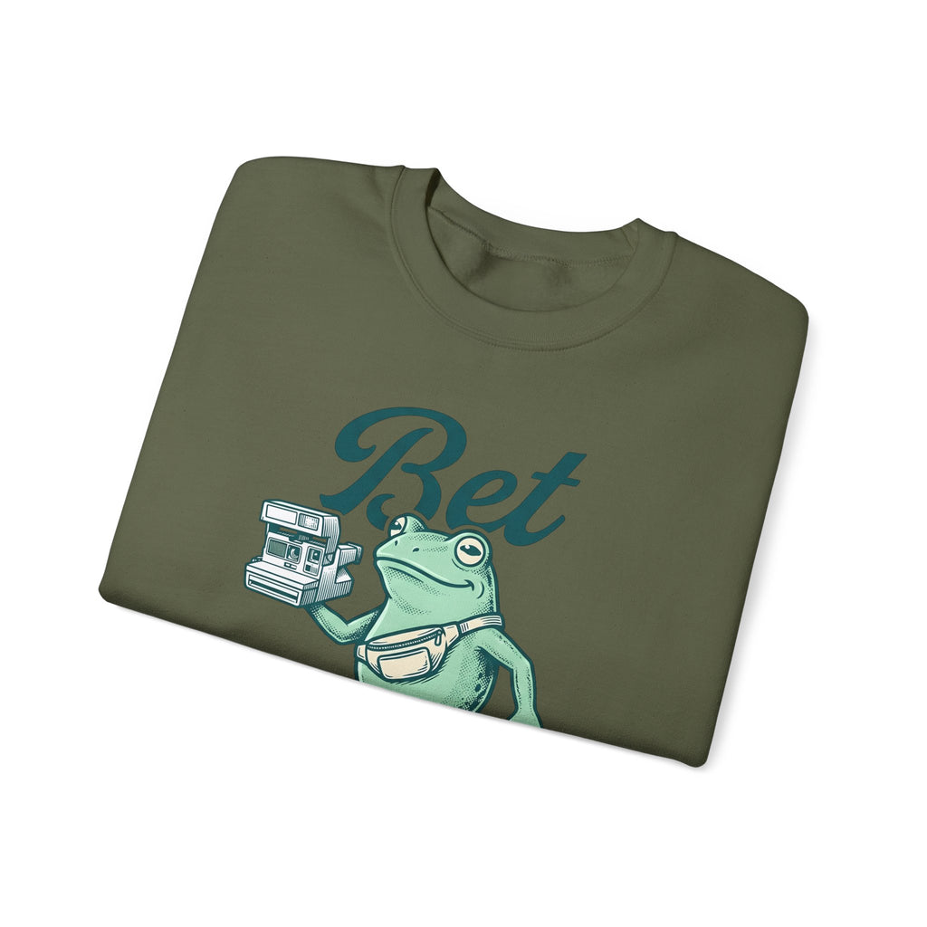 Frog Photo Sweatshirt Funny Wildlife Gift Women Retro Sweatshirt Toad Sweatshirt Humor Fan Vintage Sweatshirt Animal Graphic Sketch Waist Sweatshirt Sweatshirt
