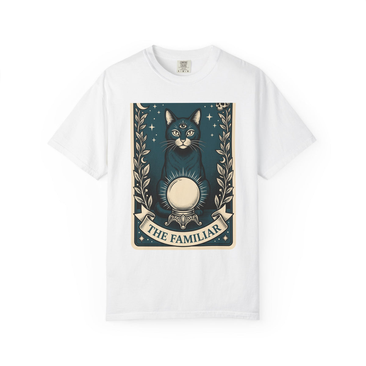 Mystic Cat T-Shirt Boho Chic Witchcraft Gift Women Tarot T-Shirt Kitty T-Shirt Bohemian Fan Occult Graphic Vintage Crystal Ball T-Shirt