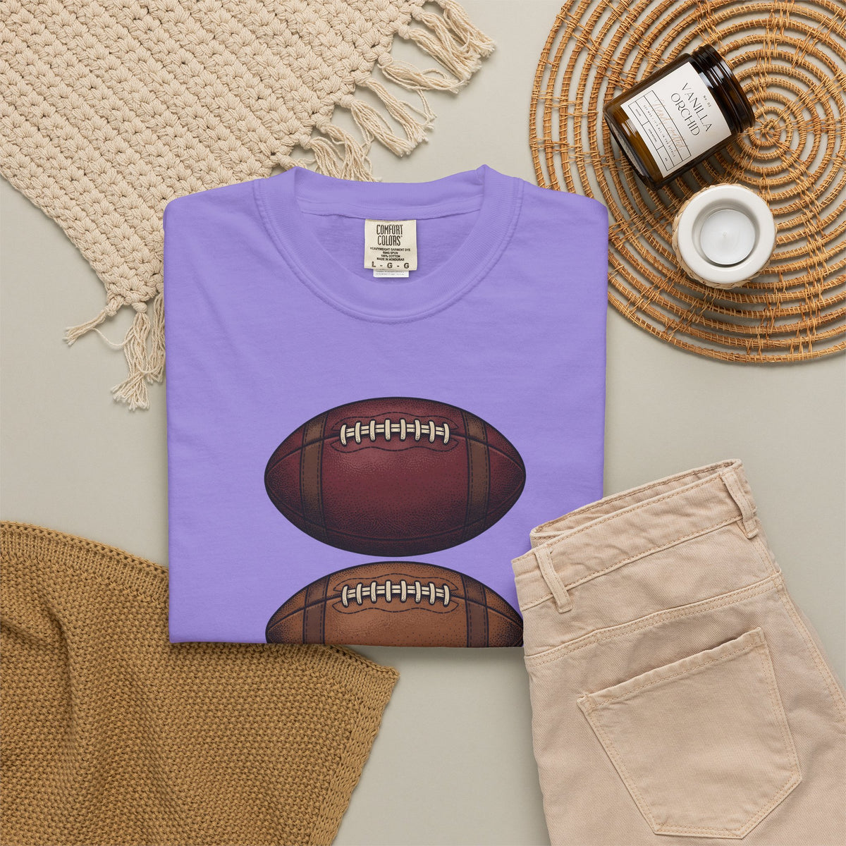 Soccer Group T-Shirt Sports Athletics Gift Women Retro T-Shirt Football Team T-Shirt Athlete Enthusiast Vintage T-Shirt Fitness Graphic Line Art