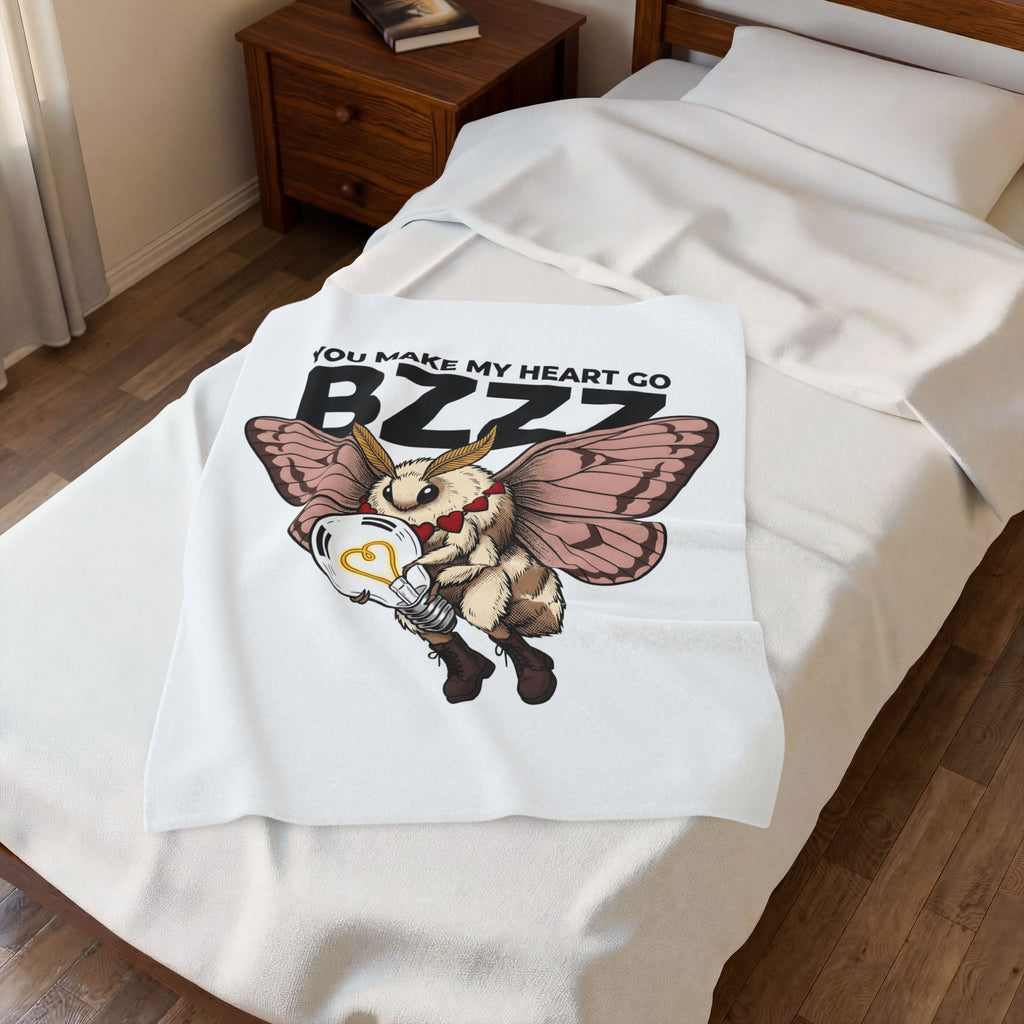 Moth Blanket St. Valentine's Day Affection Gift Women Neo Traditional Blanket Bug Blanket Valentine Fan Vintage Blanket Tender Graphic Antique