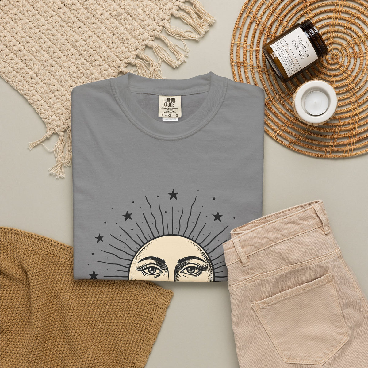 Sun Face T-Shirt Boho Chic Space Gift Women Rustic T-Shirt Sun T-Shirt Hippie Fan Bohemian T-Shirt Galaxy Graphic Line Art Stars T-Shirt