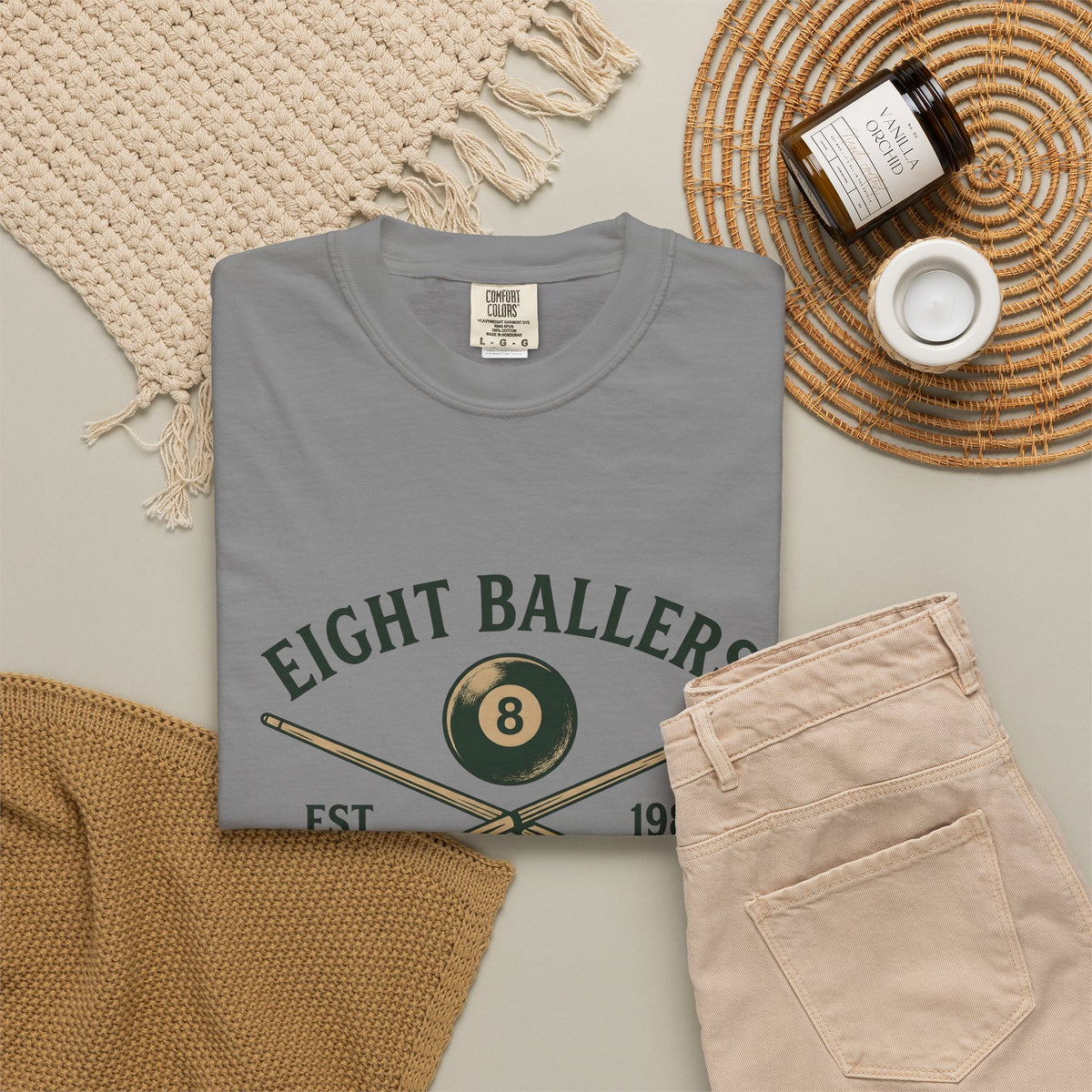 Eight Ball T-Shirt Billiards Bar Gift Women Vintage T-Shirt Magic Ball T-Shirt Pool Fan Distressed T-Shirt Pub Graphic Retro Pool Cues T-Shirt