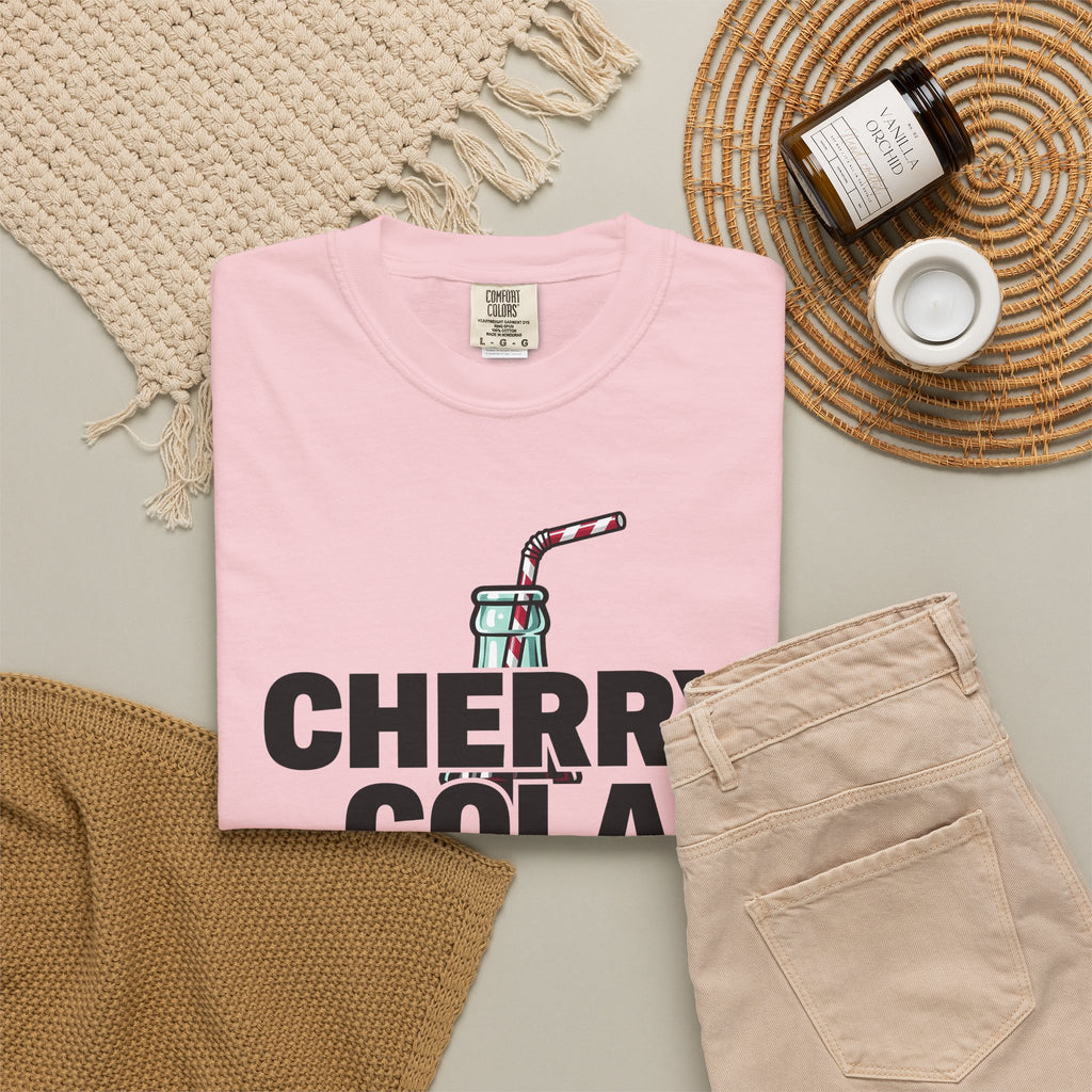 Soda Bottle T-Shirt Drinks Vintage Gift Women Bold T-Shirt Bottle T-Shirt Beverage Fan Graphic Design Retro Striped Straw T-Shirt