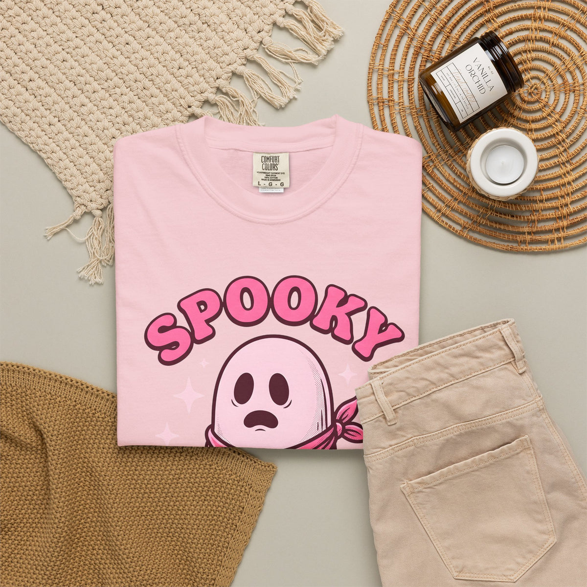 Ghost Scarf Cowgirl Season Gift Comic Scarf Rodeo Fan Cartoon Autumn Vintage Glitter T-Shirt