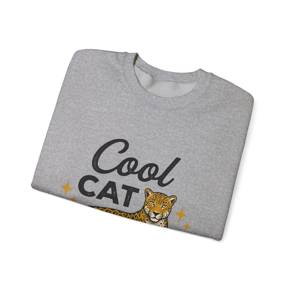 Spotted Cat Sweatshirt Cat Fauna Gift Women Antique Sweatshirt Tabby Cat Sweatshirt Cat Fan Feline Sweatshirt Wildlife Graphic Throwback Twinkles Sweatshirt