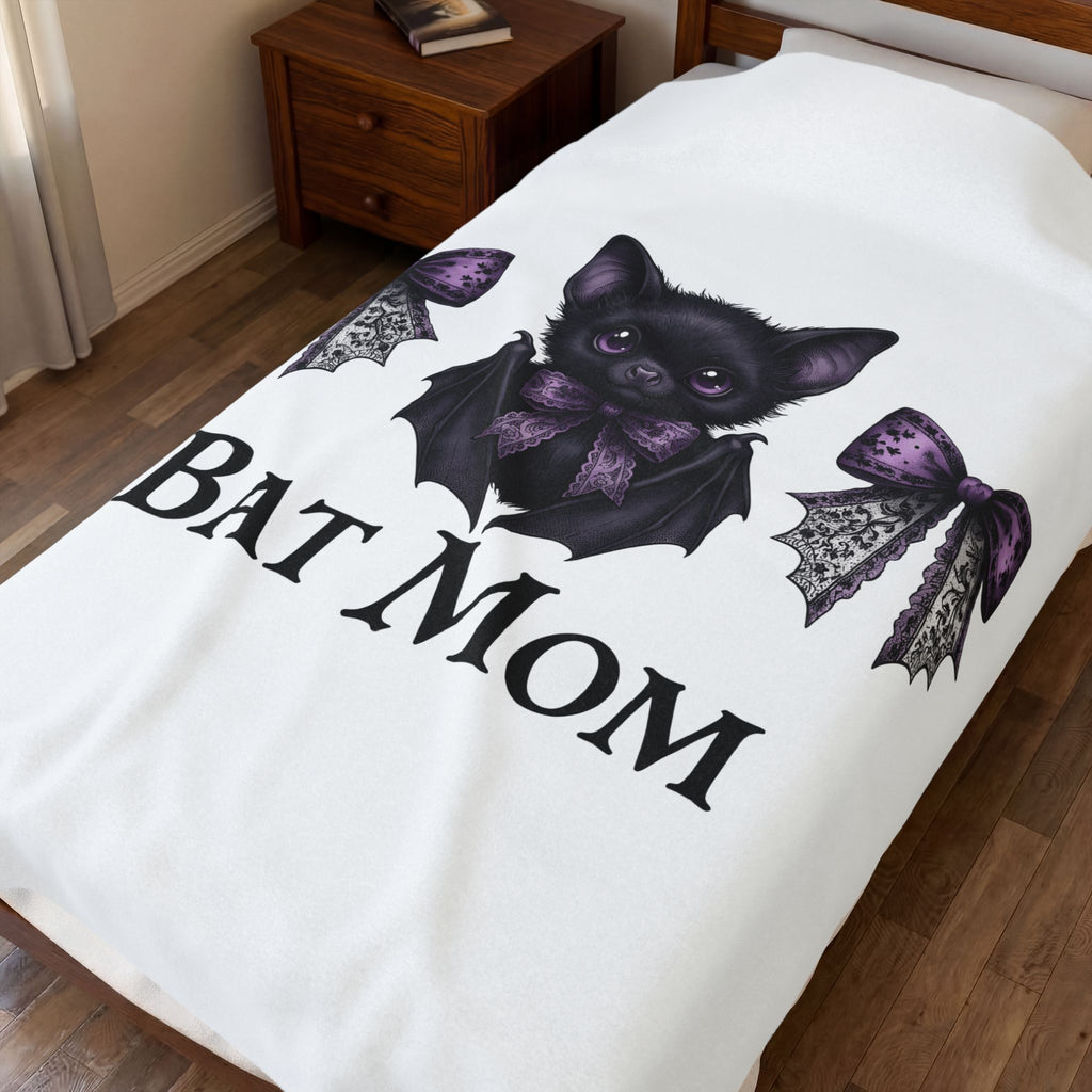 Sweet Bat Halloween Occult Gift Anime Vampire Horror Fan Manga Esoteric Hand Drawn Frill Blanket