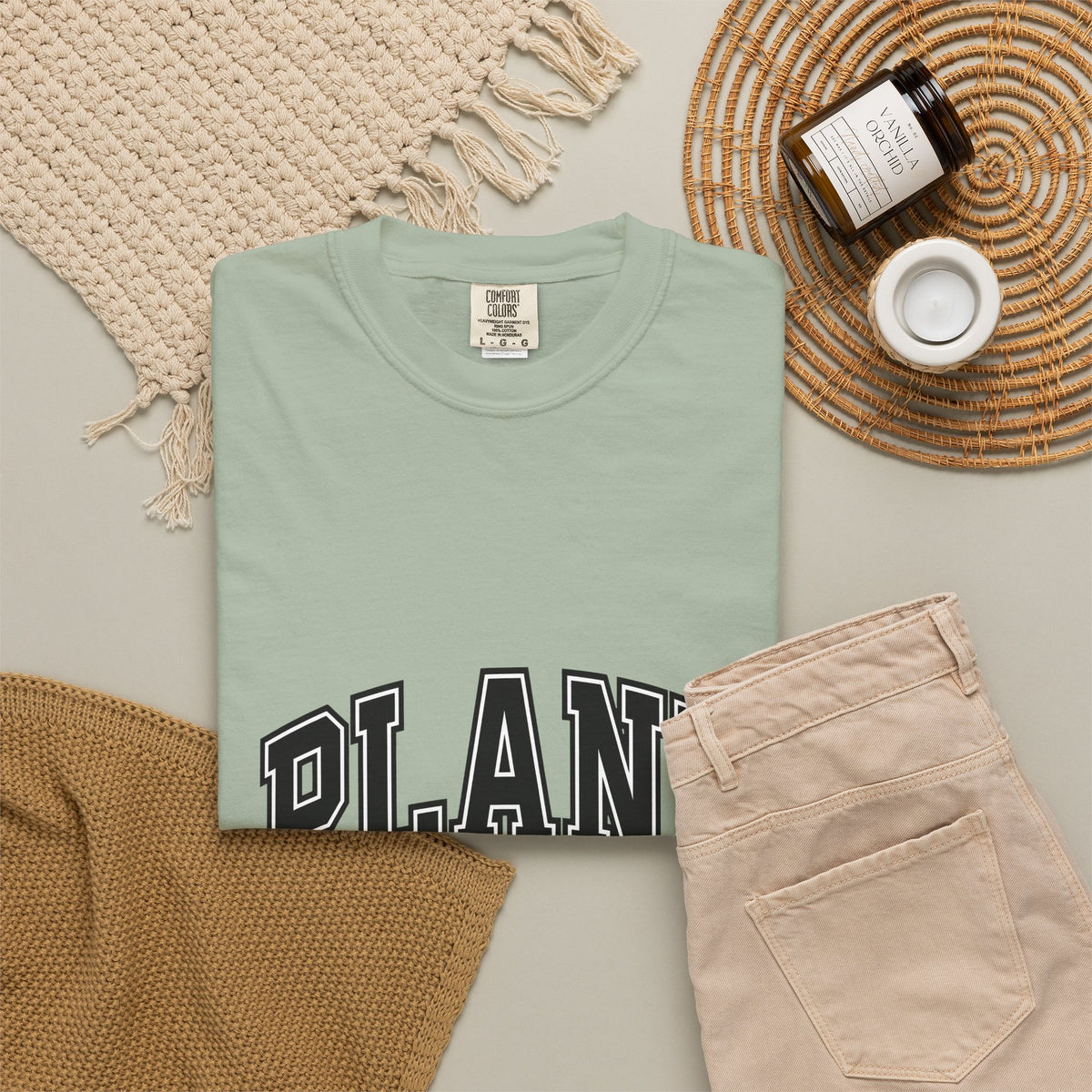 College Font Text T-Shirt Mom Gardening Gift Women Bold T-Shirt Typography T-Shirt Motherhood Fan Typography T-Shirt Gardener Graphic Vintage