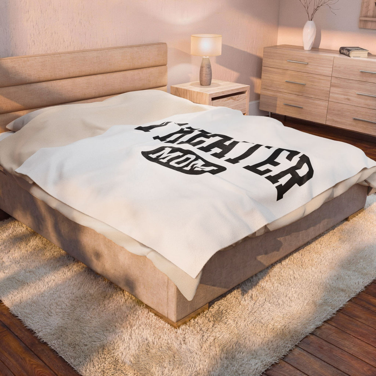 University Lettering Blanket Moms Drama Gift Women Heavy Blanket College Lettering Blanket Motherhood Enthusiast Bold Blanket Theatrical Graphic