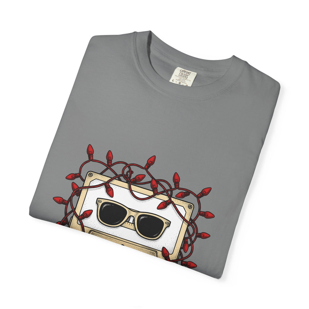 Cassette Tape T-Shirt Christmas Music Gift Women Retro T-Shirt Mixtape T-Shirt Xmas Fan Retro T-Shirt Melody Graphic Vintage Sunglasses T-Shirt