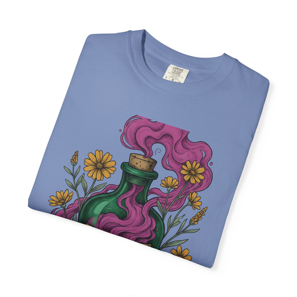 Elixir Flask T-Shirt Halloween Magic Gift Women Cartoon T-Shirt Potion Bottle T-Shirt Spooky Fan Toon T-Shirt Magical Graphic