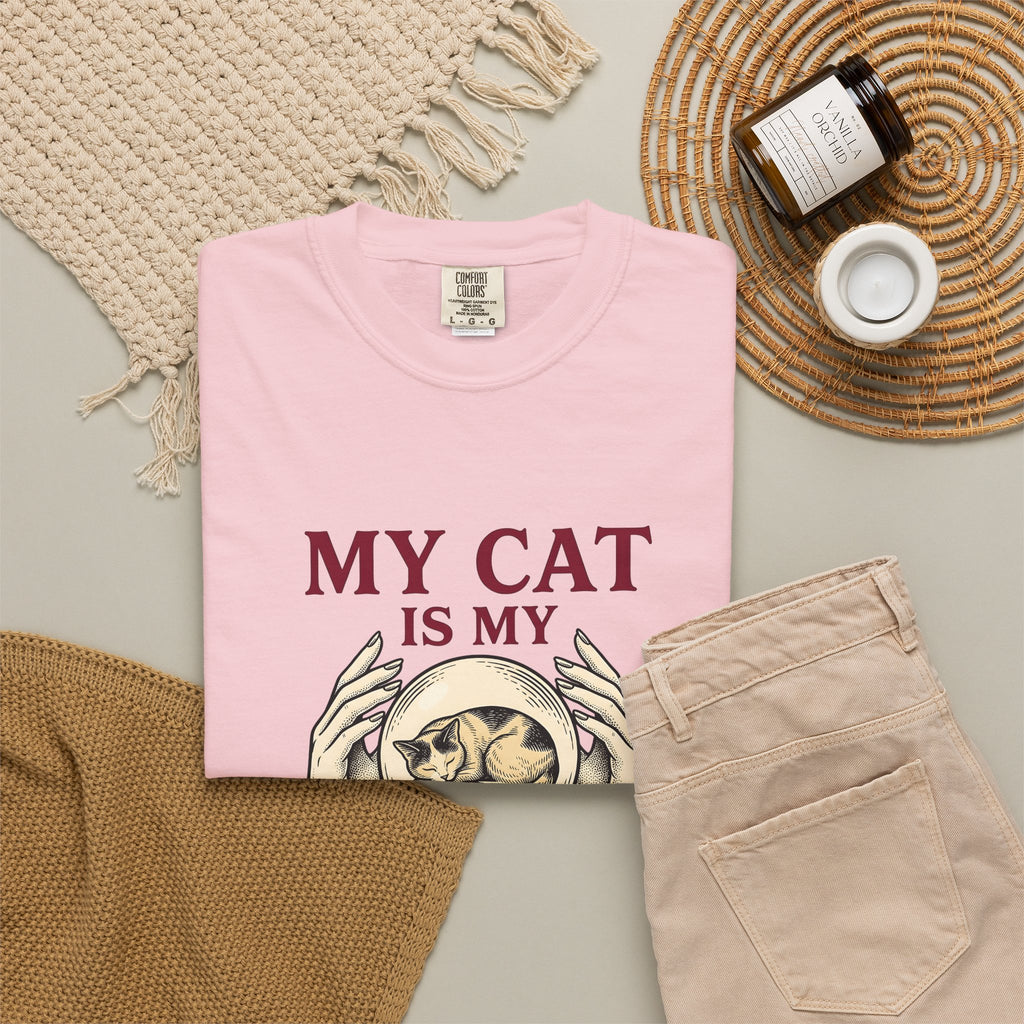 Cat Crystal Ball Cat Mystical Gift Vintage Crystal Ball Cat Fan Retro Occult Hand T-Shirt