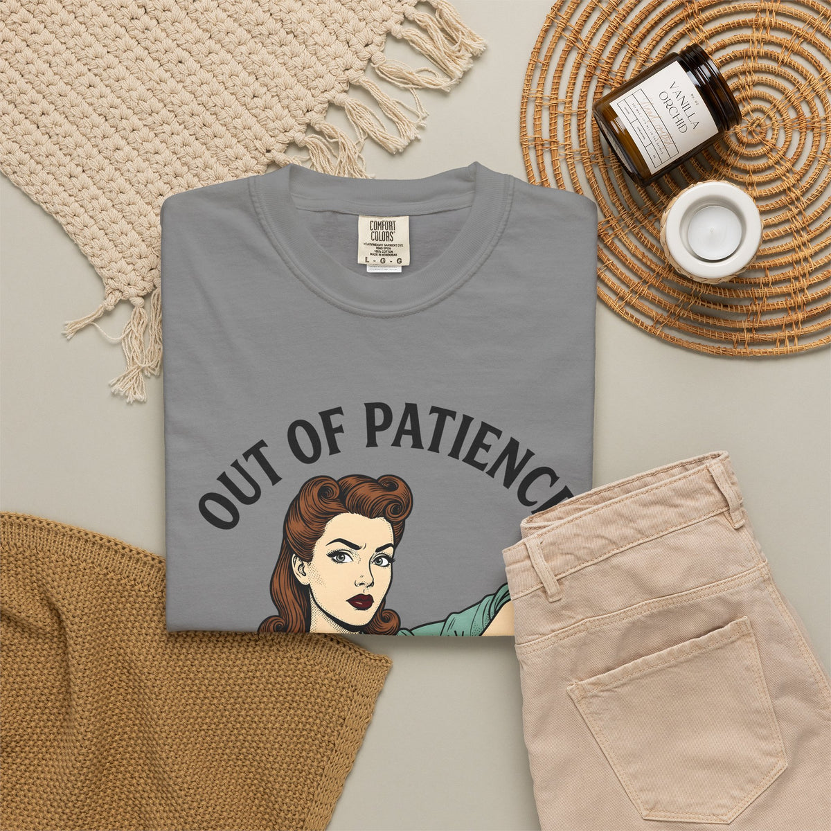 Old Fashioned Female T-Shirt Moms Puns Gift Women Line Art T-Shirt Vintage Lady T-Shirt Motherhood Enthusiast Illustration Graphic Drawing Retro