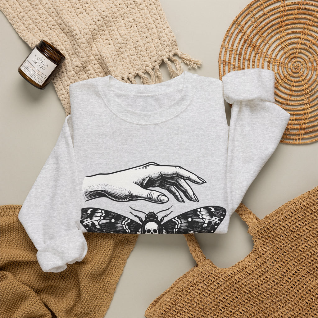 Skeleton Moth Sweatshirt Boho Chic Dark Fashion Gift Women Traditional Tattoo Sweatshirt Moth Sweatshirt Bohemian Fan Sailor Sweatshirt Gothic Graphic Antique