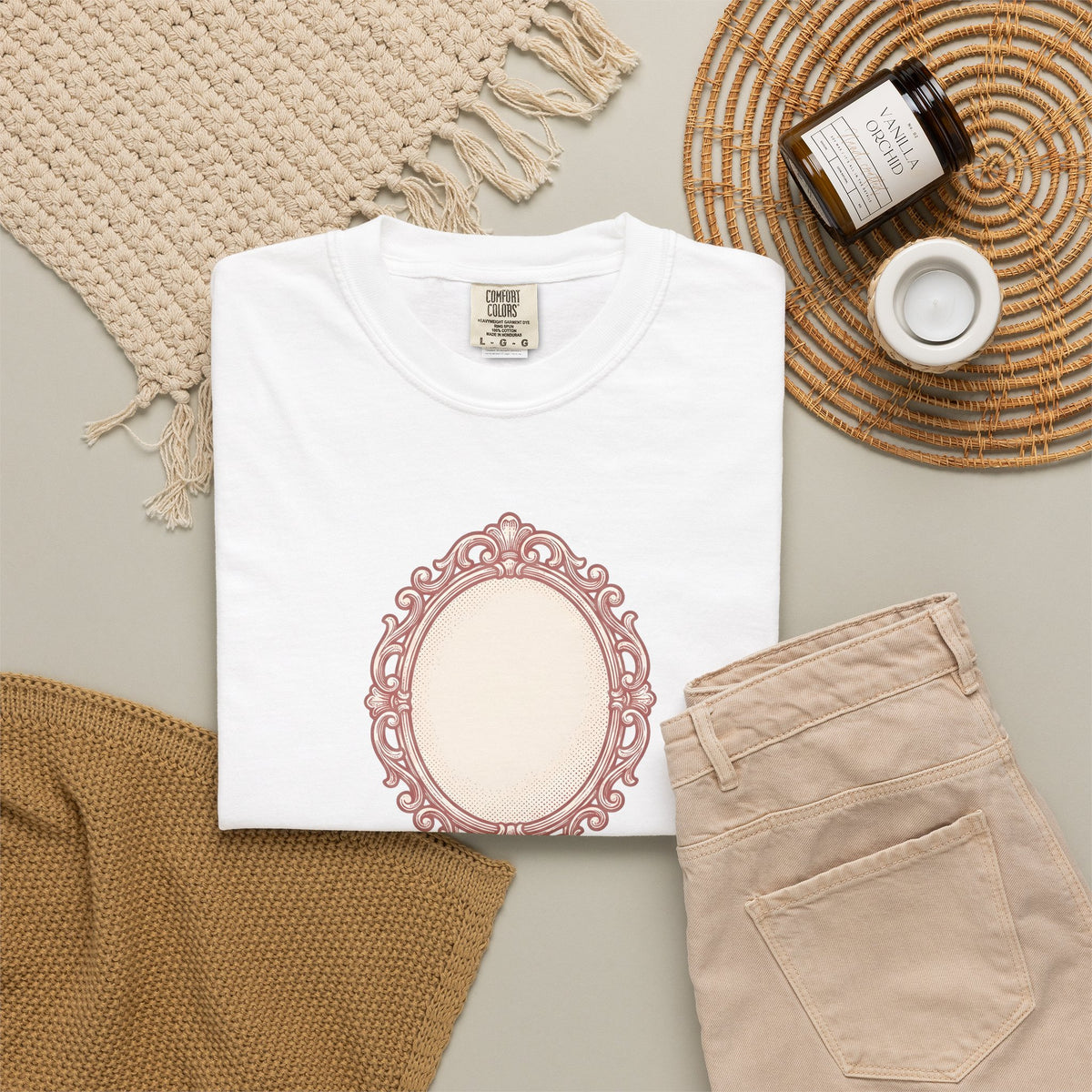 Fancy Mirror T-Shirt Cute Clothing Gift Women Antique T-Shirt Glass T-Shirt Adorable Fan Vintage T-Shirt Apparel Graphic Doodle Knot T-Shirt