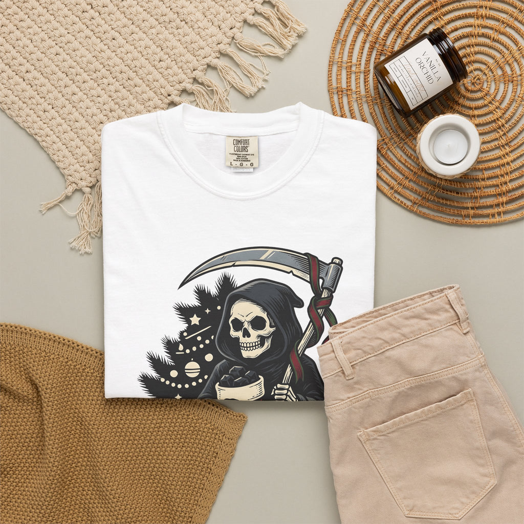Death Figure T-Shirt Christmas Dark Gift Women Distressed T-Shirt Grim Reaper T-Shirt Xmas Fan Gothic T-Shirt Macabre Graphic