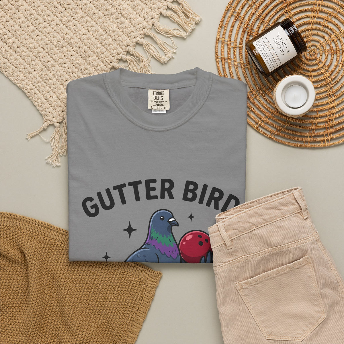 Bird Bowling T-Shirt Bowling Satire Gift Women Animated T-Shirt Bowling Ball T-Shirt Bowling Fan Cartoon T-Shirt Parody Graphic Old School Tenpin
