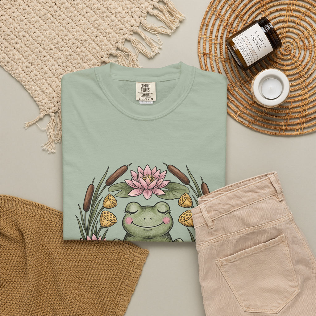 Frog Lotus Blossom T-Shirt Boho Chic Environment Gift Women Line Art T-Shirt Toad T-Shirt Bohemian Fan Minimalist T-Shirt Eco Graphic Distressed