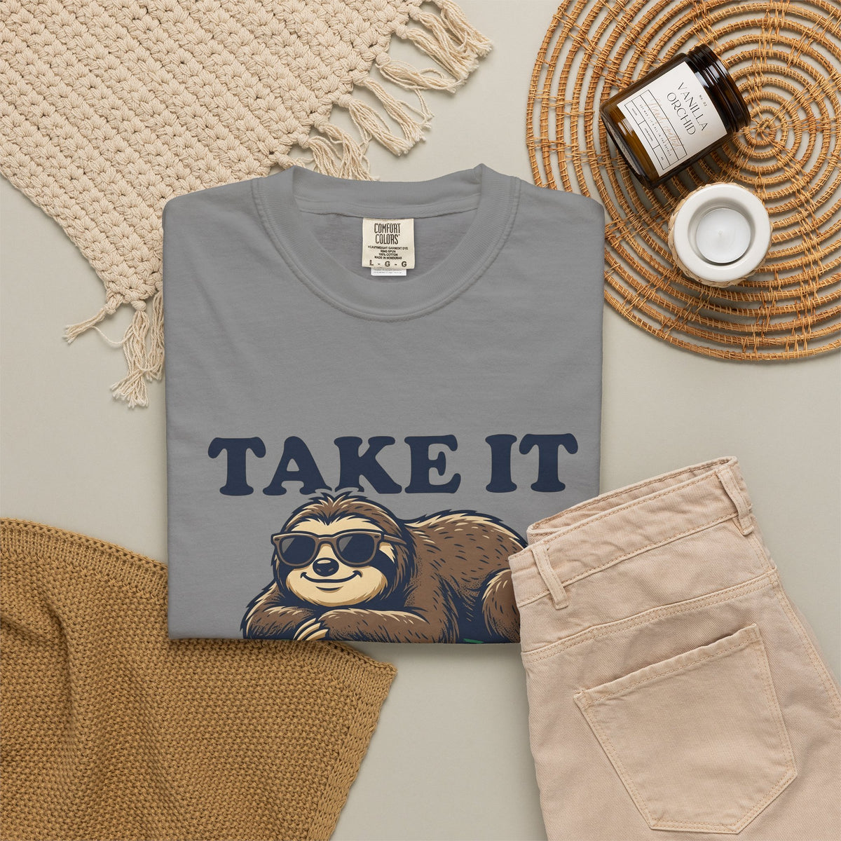 Sloth Shades T-Shirt Funny Wildlife Gift Women Comic T-Shirt Cool Shades T-Shirt Humor Fan Cartoon T-Shirt Animal Graphic Vintage Tropical Leaf