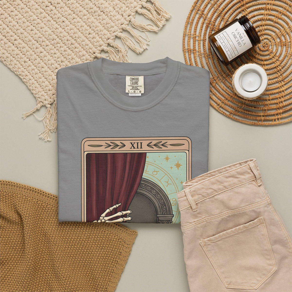 Skeleton Hand Tarot T-Shirt Boho Chic Gothic Gift Women Mystical T-Shirt Tarot Card T-Shirt Bohemian Fan Occult Graphic T-Shirt Dark Illustration