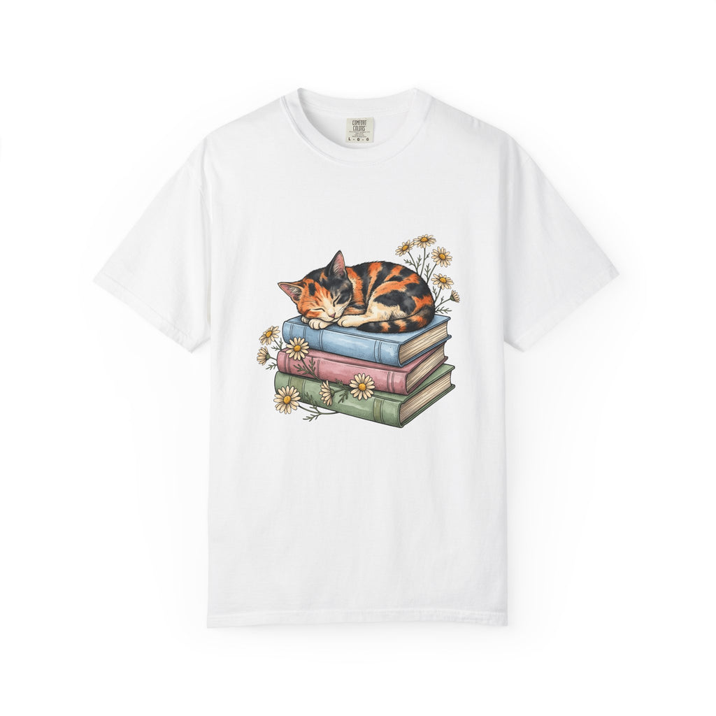 Calico Cat T-Shirt Cat Floral Gift Women Hand Drawn T-Shirt Kitten T-Shirt Cat Fan Illustrated Graphic Vintage Books T-Shirt