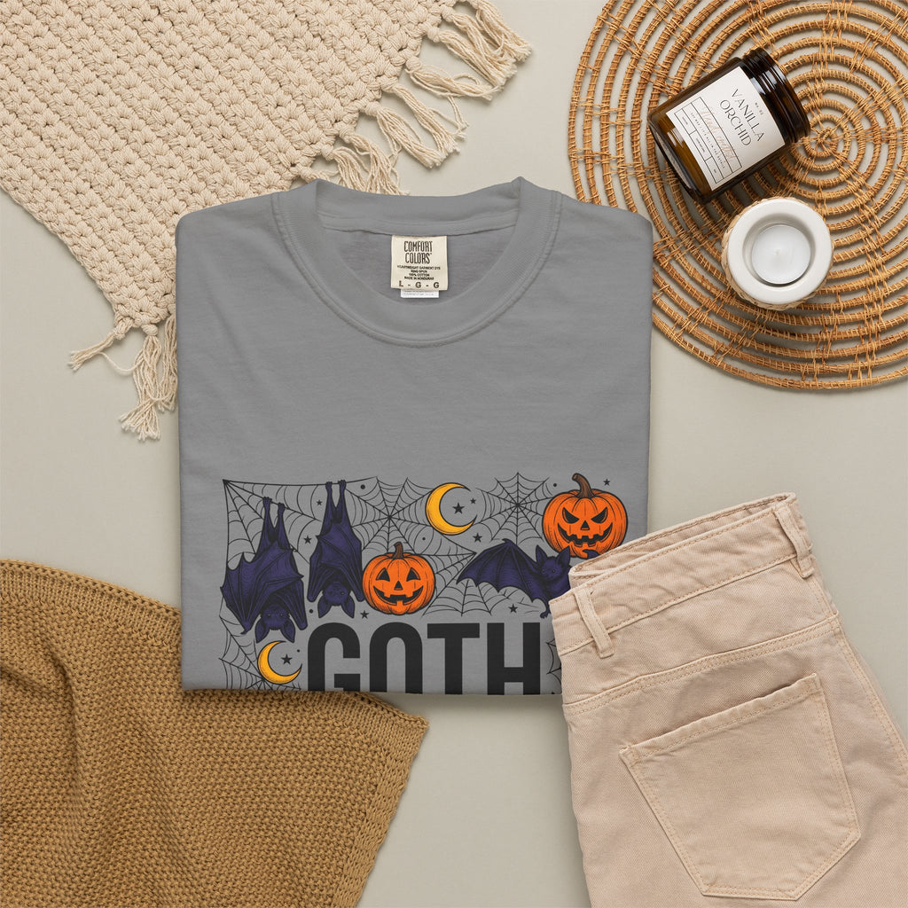 Vampire Pumpkin Goth Autumn Gift Horror Bloodsucking Dark Fan Macabre Fall Hand Drawn Webbing T-Shirt