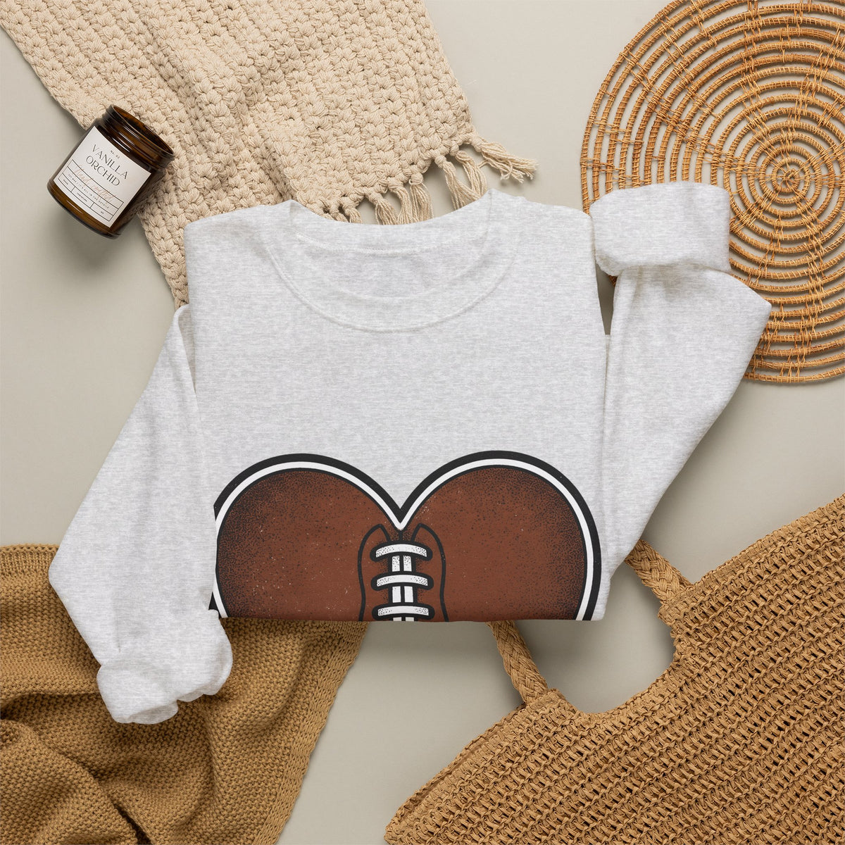 Football Love Sweatshirt Moms Fitness Gift Women Line Art Sweatshirt Soccer Sweatshirt Mom Enthusiast Football Sweatshirt Fitness Graphic Cartoon Seam Sweatshirt