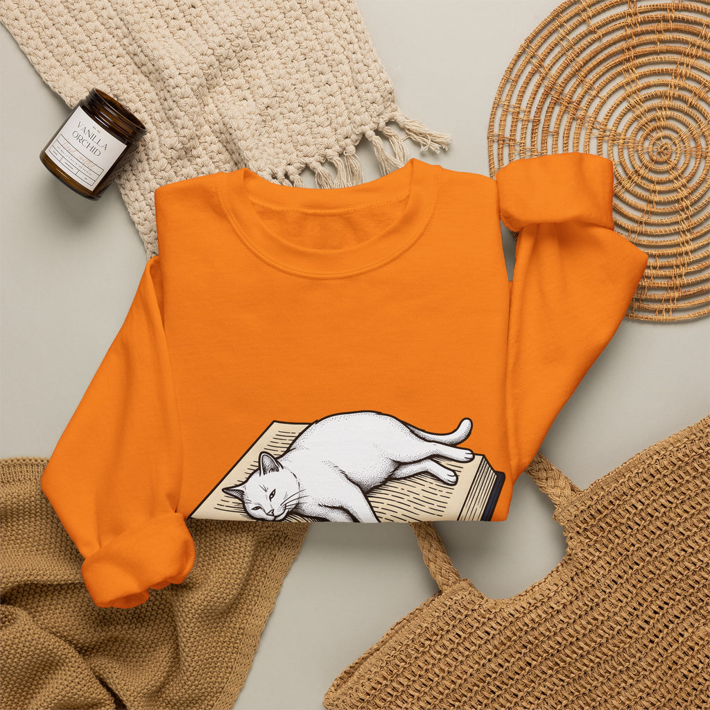 Kitten Read Sweatshirt Cat Reader Gift Women Retro Sweatshirt Kitten Sweatshirt Cat Fan Vintage Sweatshirt Bookworm Graphic Sketch Spectacles Sweatshirt