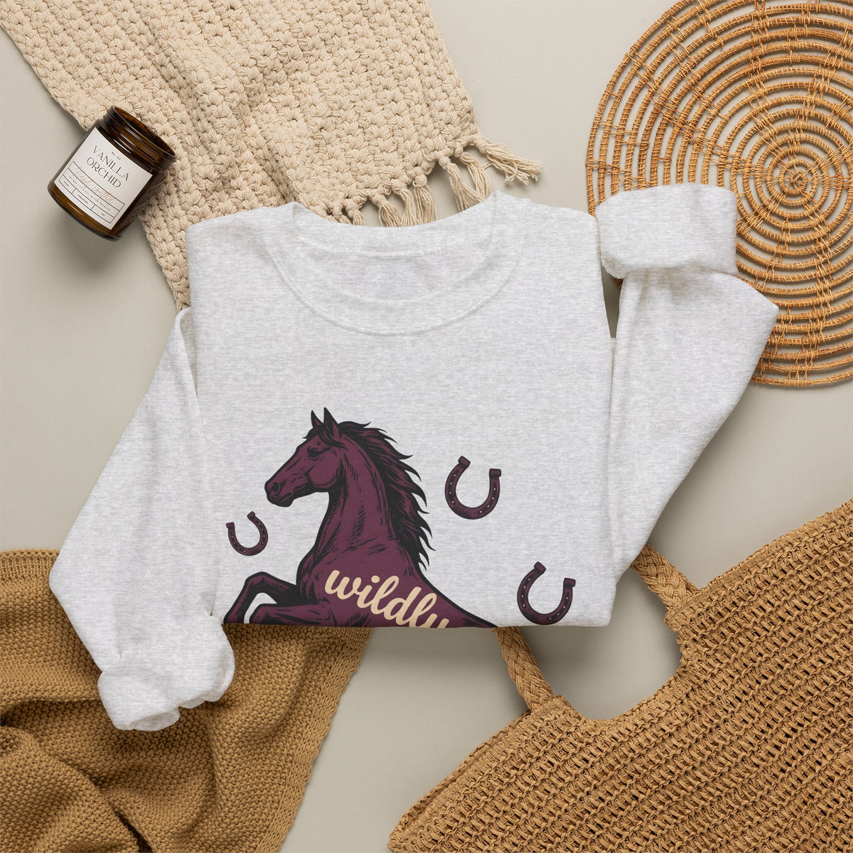 Horse Design Sweatshirt Boho Chic Ranch Gift Women Classic Sweatshirt Equine Sweatshirt Hippie Fan Vintage Sweatshirt Western Graphic Doodle Horseshoe Sweatshirt