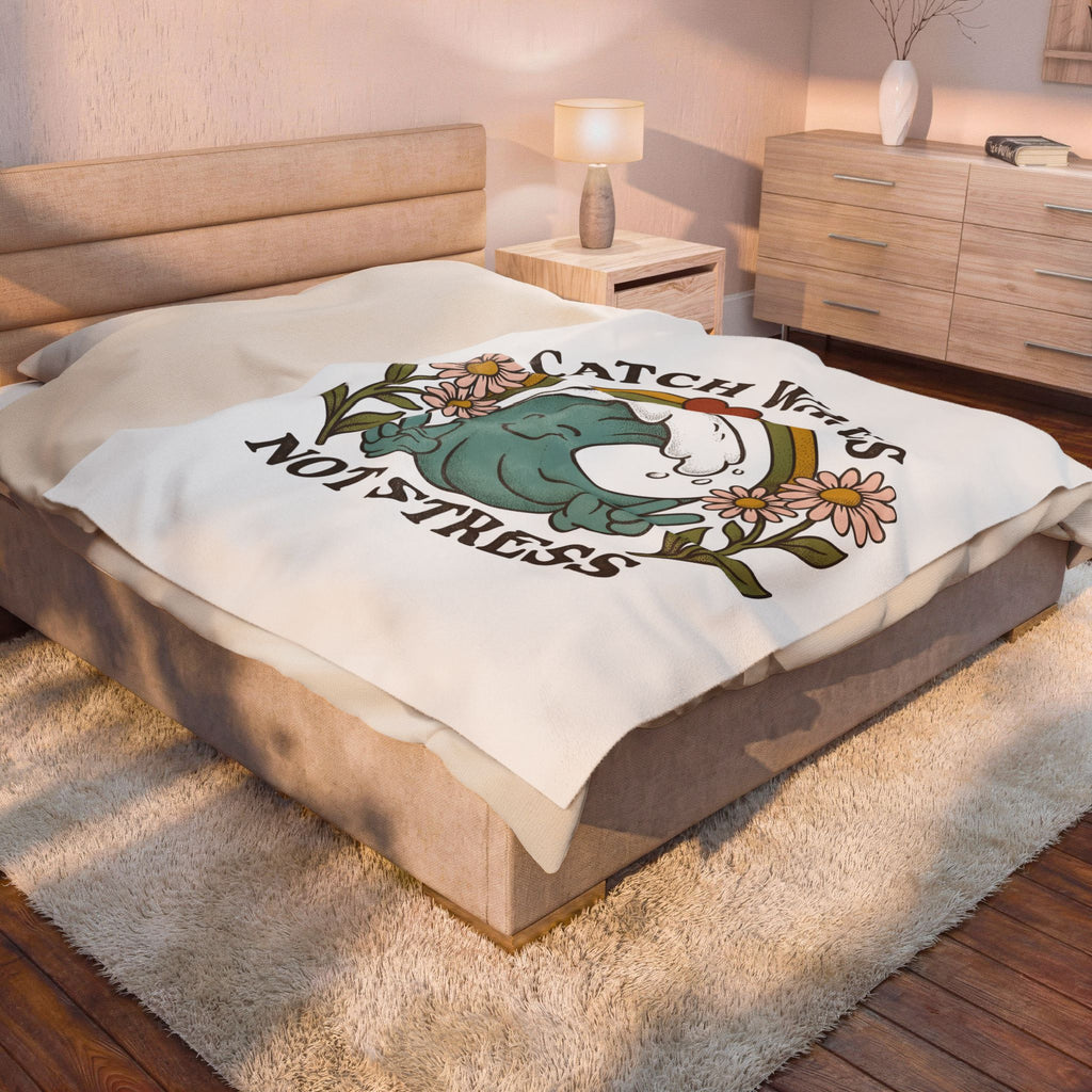 Happy Wave Blanket Sports Beach Gift Women Vintage Blanket Wave Blanket Athlete Fan Surf Graphic Blanket Hand Drawn Wildflowers Blanket