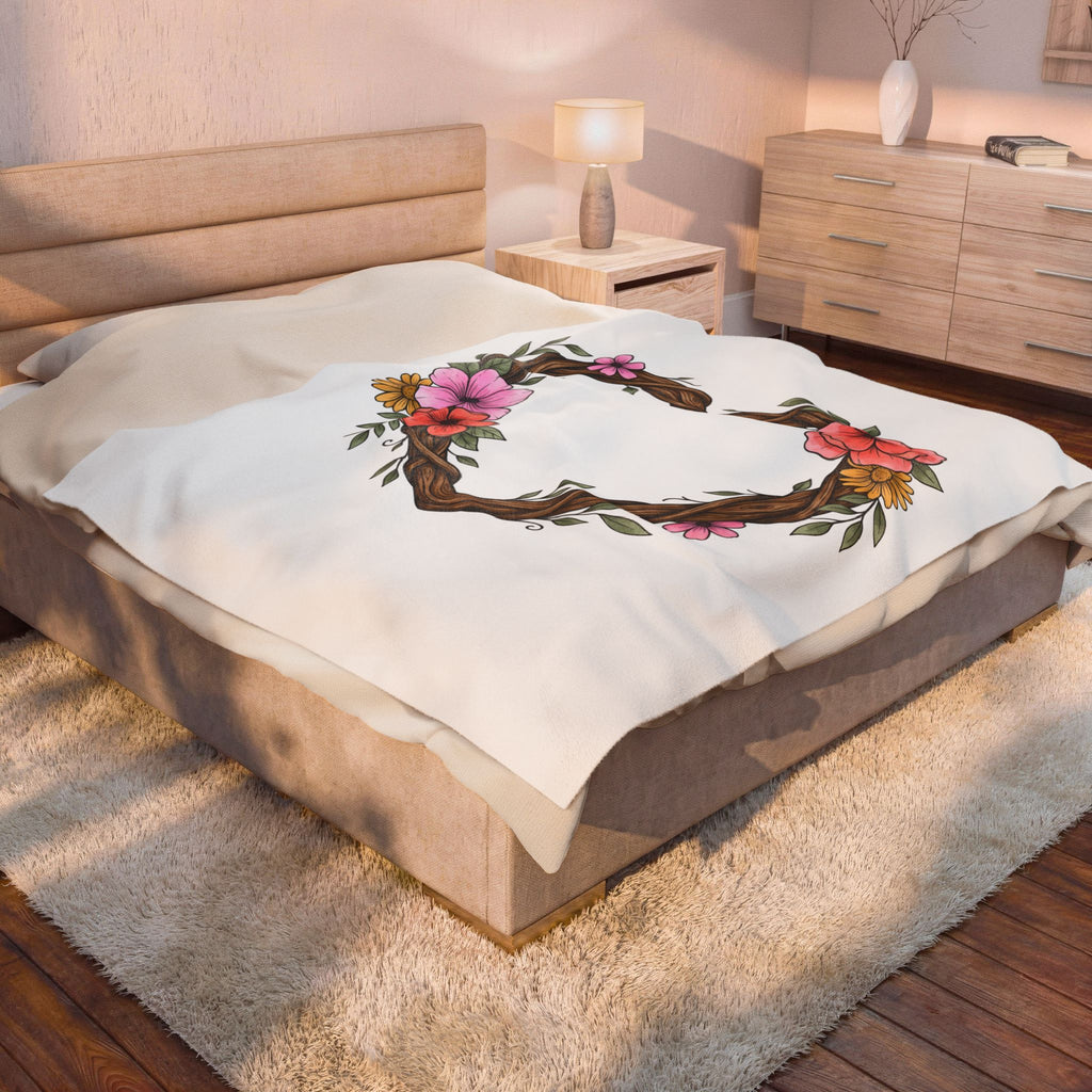 Floral Heart Blanket Boho Chic Nature Gift Women Hand Drawn Blanket Heart Blanket Bohemian Fan Illustrated Blanket Environmental Graphic Botanical