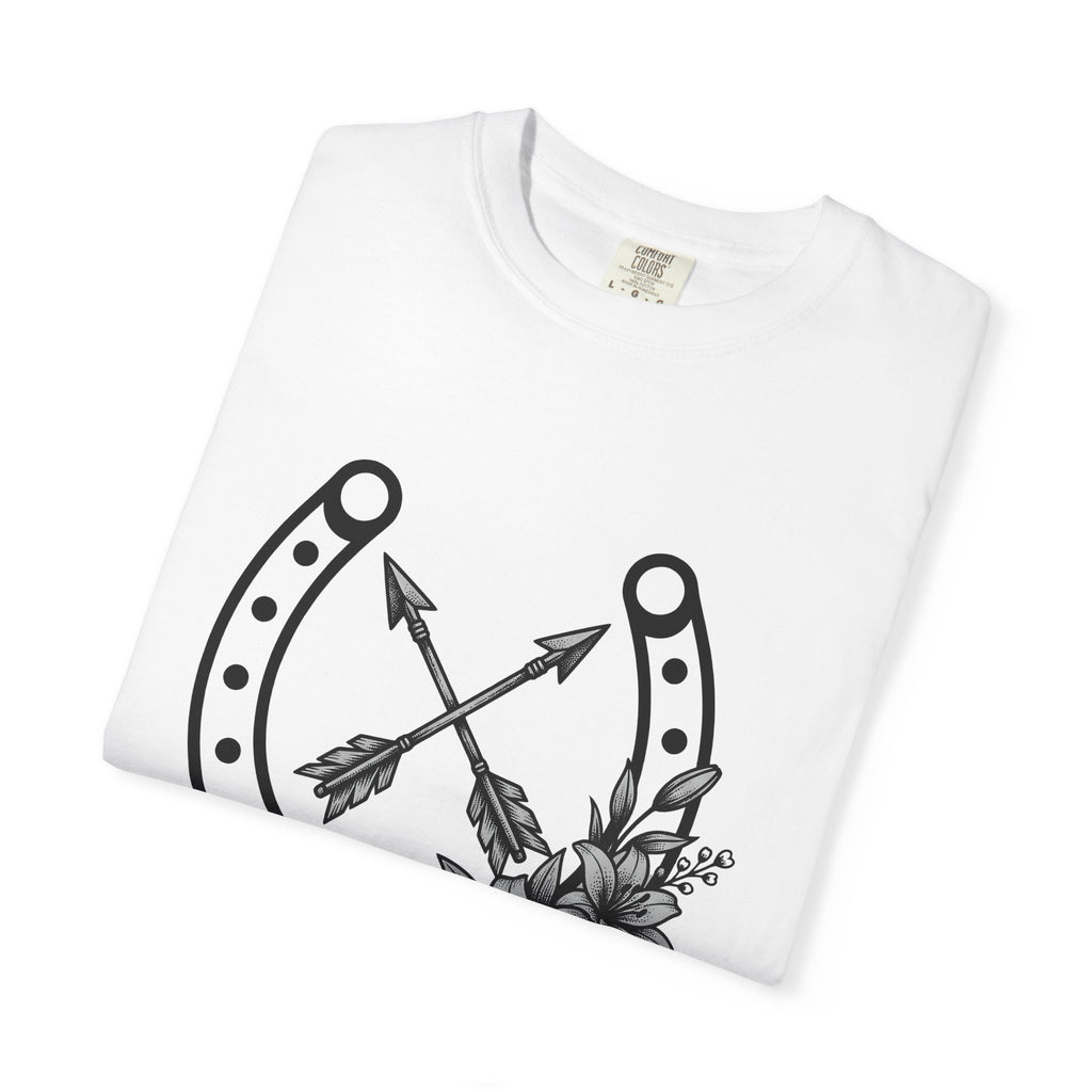 Horseshoe Arrows T-Shirt Cowgirl Cowboy Gift Women Tribal T-Shirt Arrowheads T-Shirt Rodeo Fan Native T-Shirt Cowboy Graphic Classic Blossoms