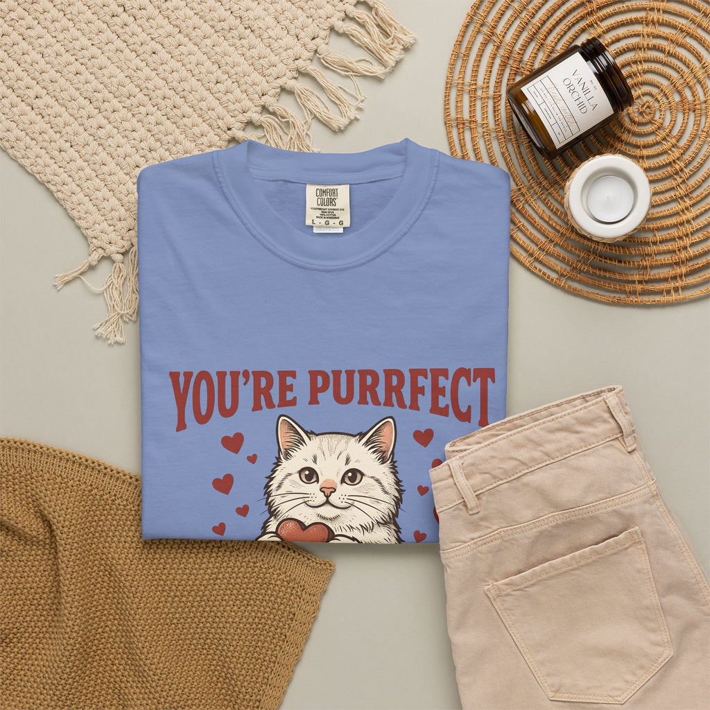 Kitten T-Shirt T-Shirt Cat Hearts Gift Women Retro T-Shirt Coffee T-Shirt T-Shirt Cat Fan Feline T-Shirt Vintage T-Shirt Valentine Graphic Sketch Love Symbols