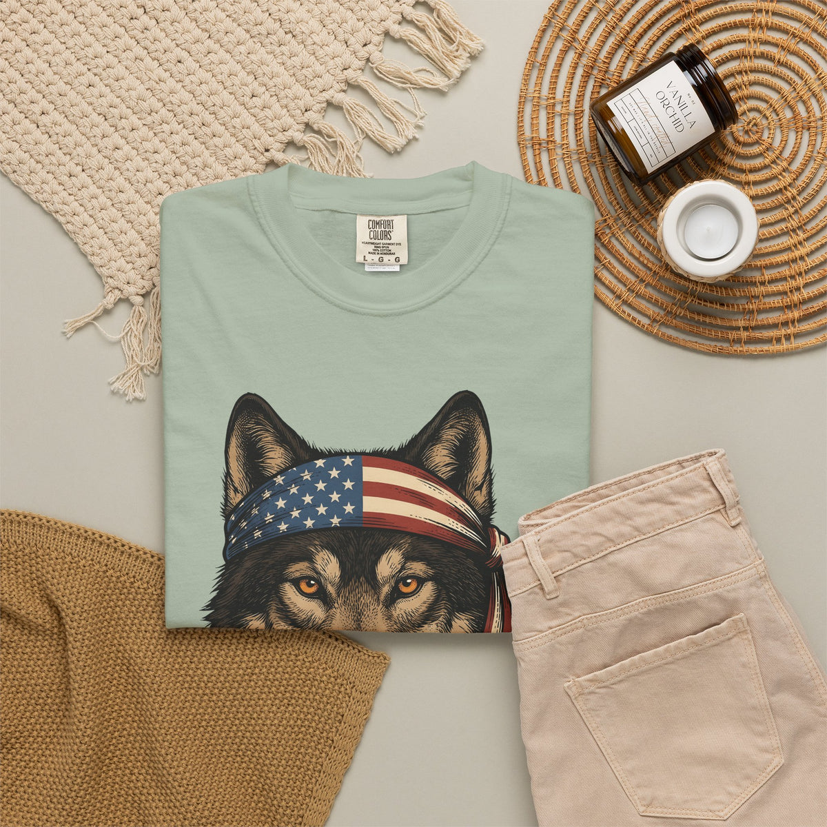 Wolf Face T-Shirt 4th Of July Wildlife Gift Women Retro T-Shirt Lupine T-Shirt Independence Day Fan Vintage T-Shirt Animal Graphic Sketch Flag