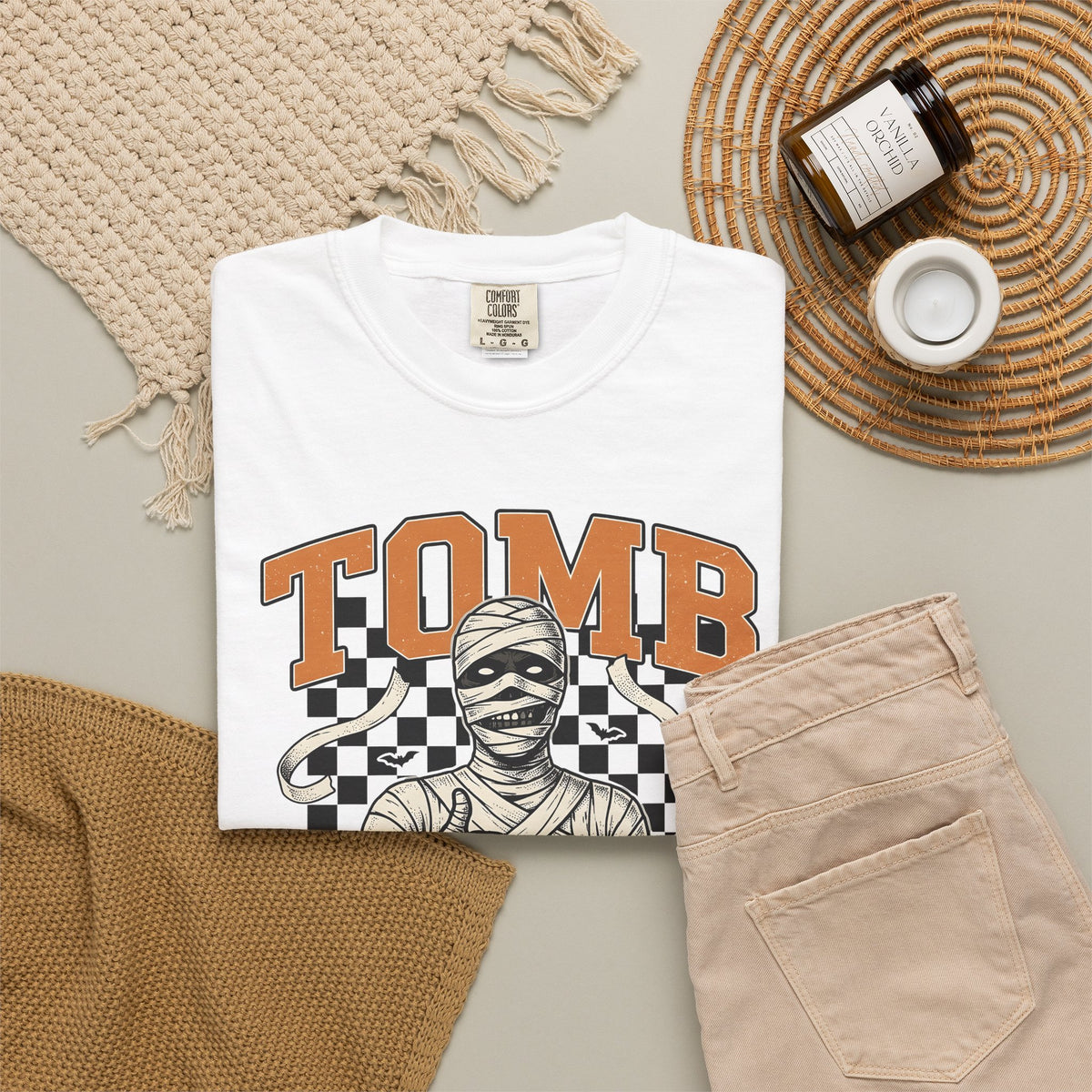 Wrapped Mummy T-Shirt Halloween Fright Gift Women Old School T-Shirt Mummy T-Shirt Horror Fan Scary T-Shirt Scare Graphic
