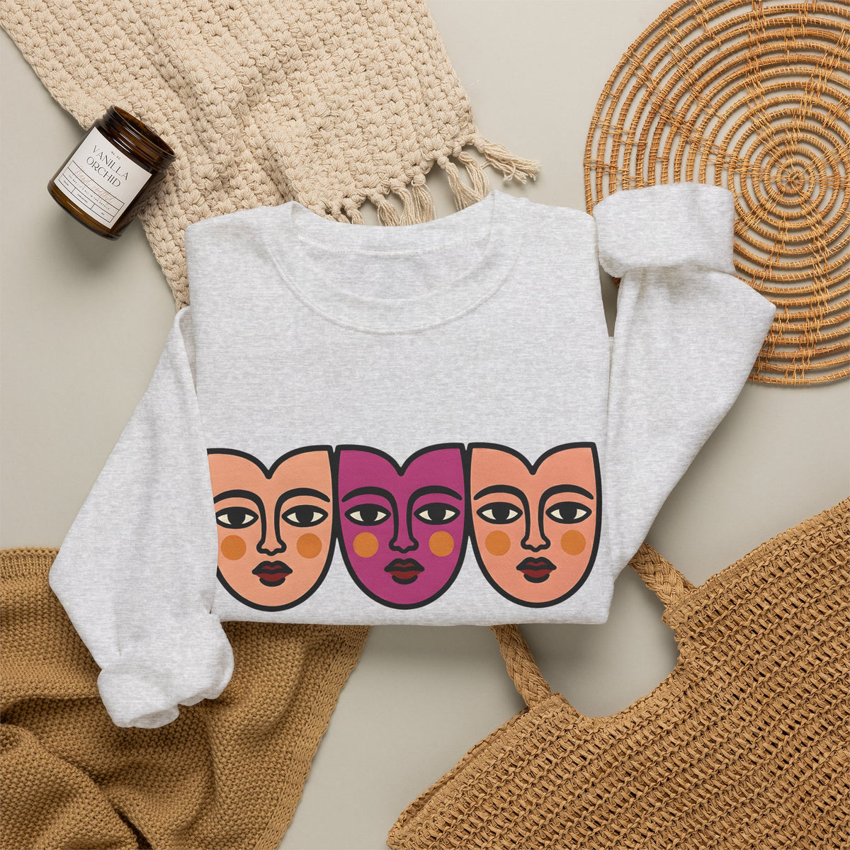 Abstract Faces Sweatshirt Abstract Art Gift Women Modern Sweatshirt Faces Sweatshirt Art Fan Contemporary Sweatshirt Artistic Graphic Minimal Bold Outlines