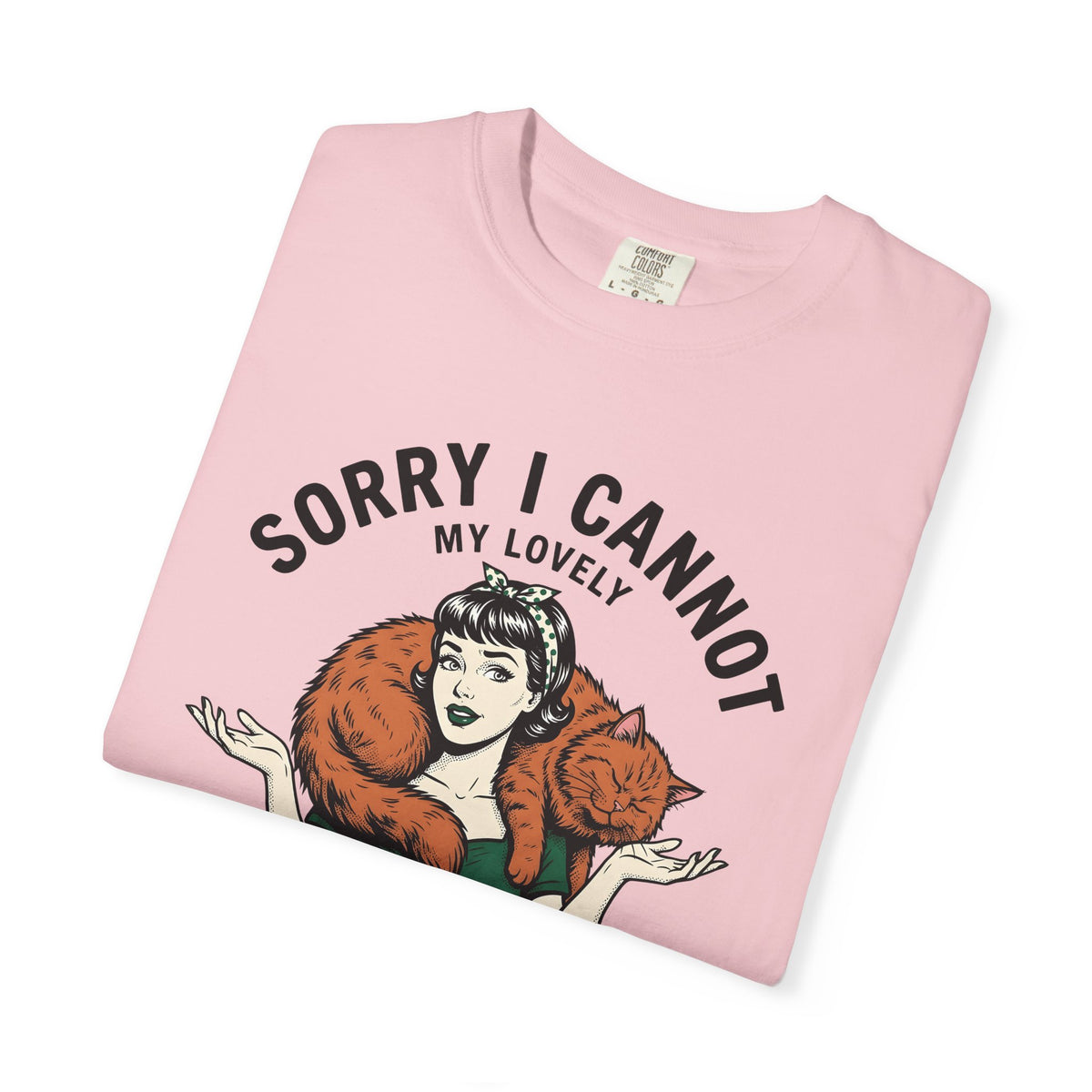 Feline Shoulder T-Shirt Cat Critter Gift Women Animated T-Shirt Cat T-Shirt Kitty Fan Cartoon T-Shirt Creature Graphic Nostalgic Vintage Clothing